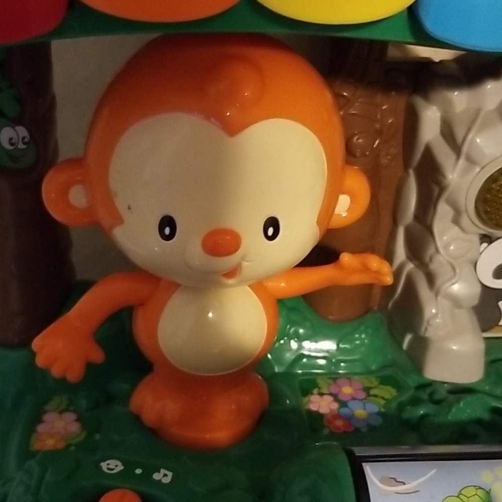 Toy - Picture 3 of 6